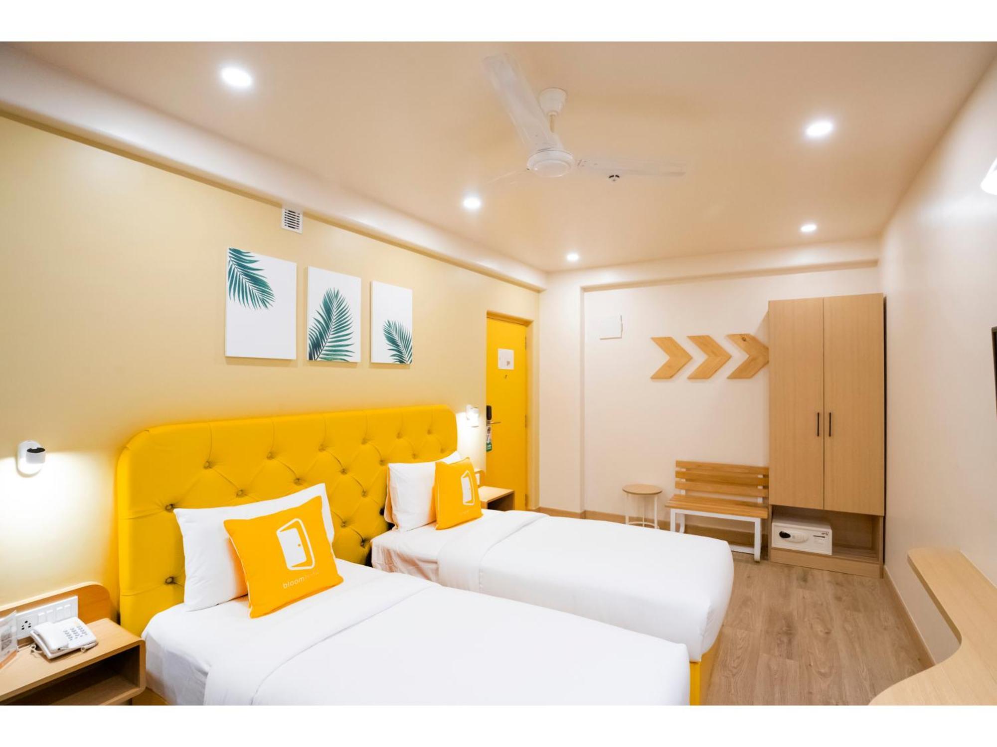 Bloom Hotel - Hsr Club Μπανγκαλόρ Εξωτερικό φωτογραφία